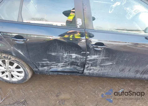 2010 Volkswagen Jetta Limited Edition from USA, damaged, VIN 3VWAX7AJ6AM131672